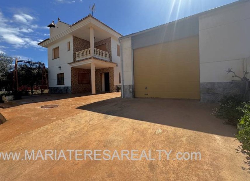 Reventa - Villa -
Los Alcazares - La Bahia Bella