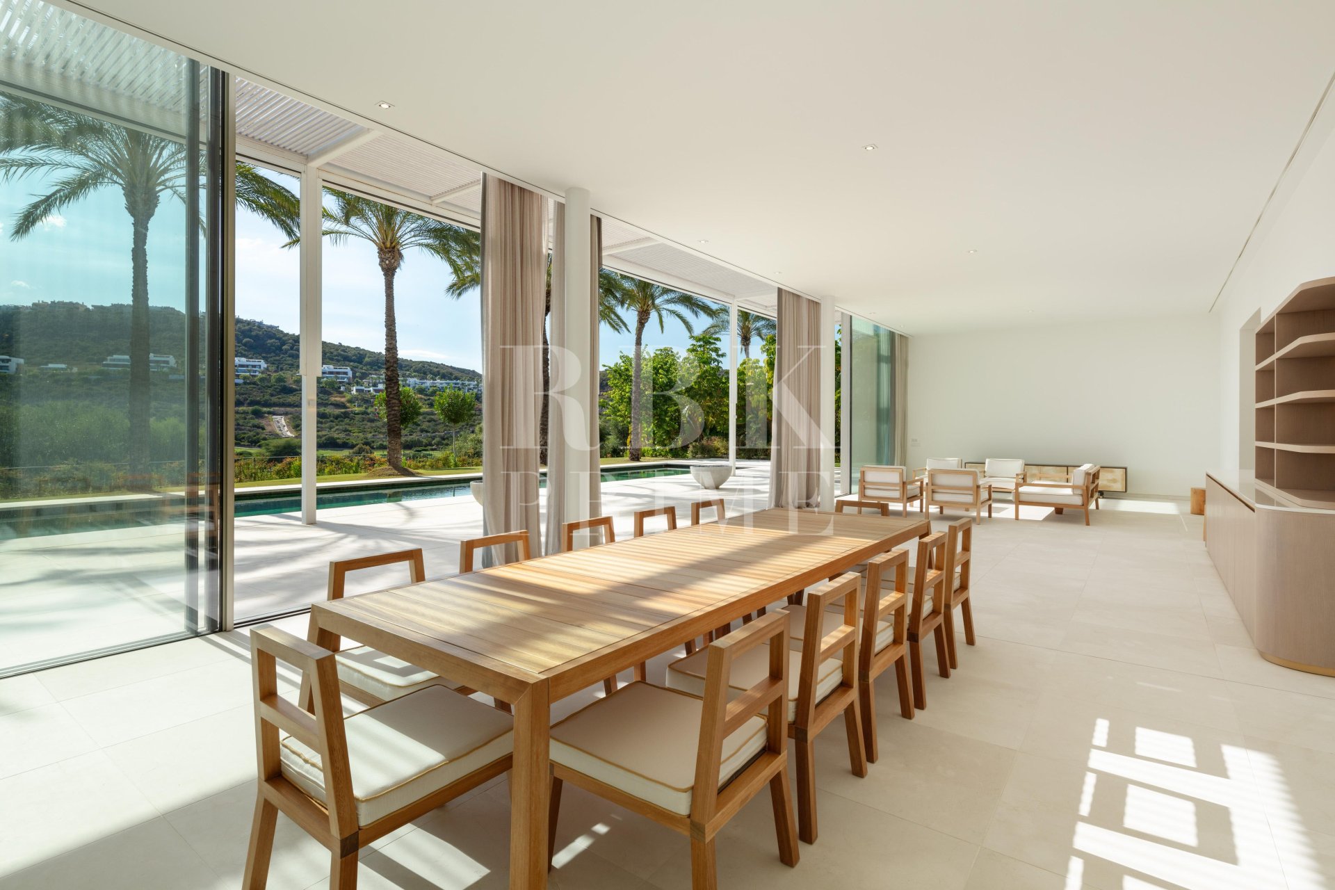 Reventa - Villa -
Malaga - Casares