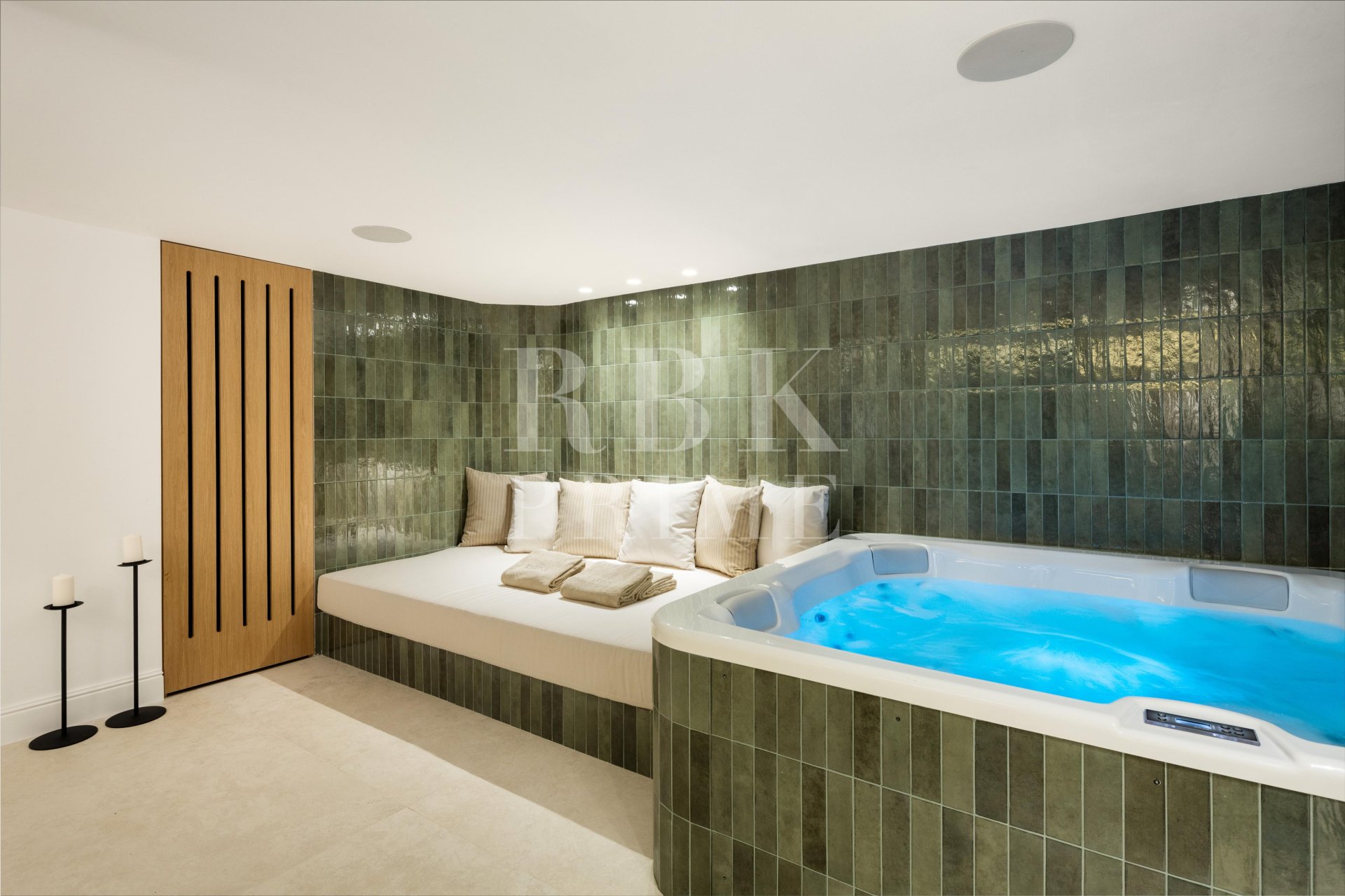 Reventa - Villa -
Malaga - Málaga