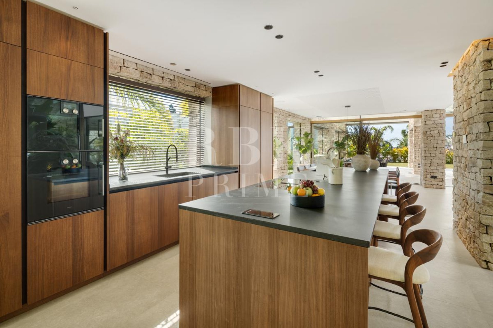 Reventa - Villa -
Malaga - Nueva Andalucía