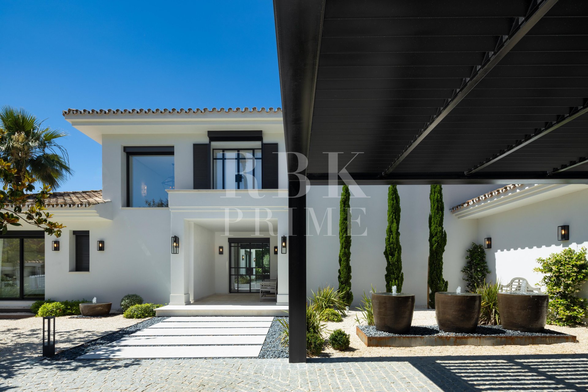 Reventa - Villa -
Malaga - Nueva Andalucía