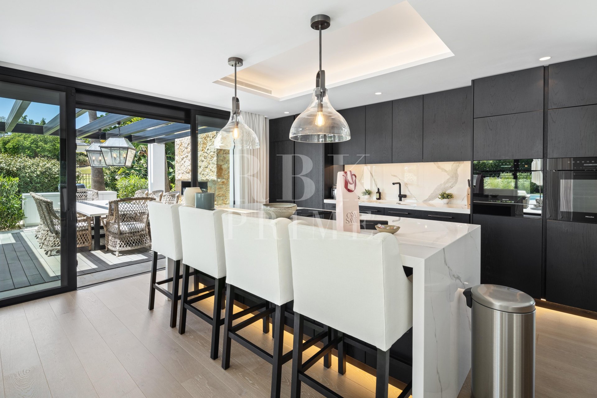 Reventa - Villa -
Malaga - Nueva Andalucía