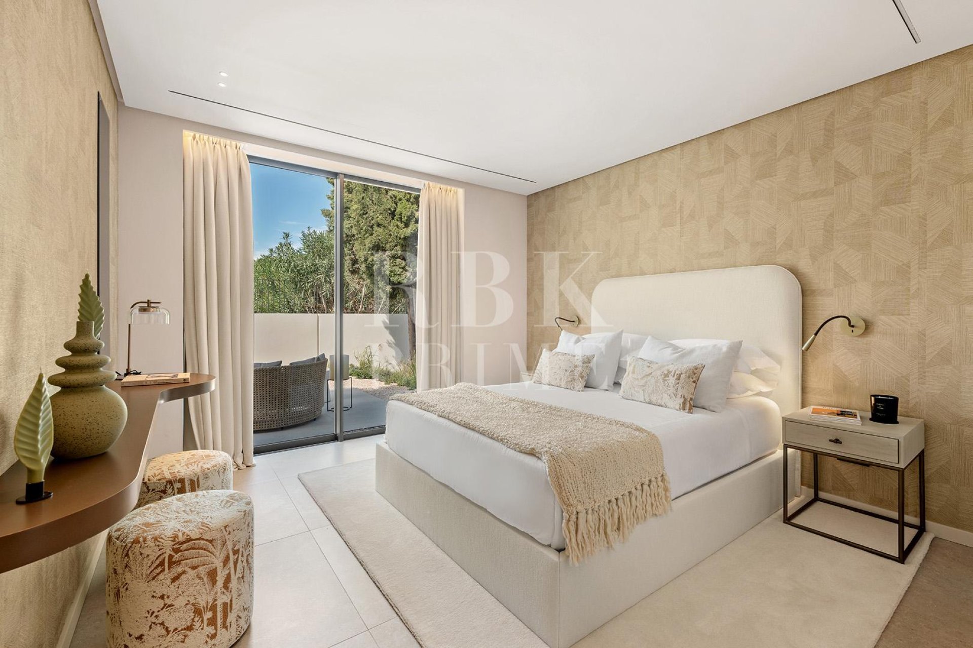 Reventa - Villa -
Malaga - Nueva Andalucía