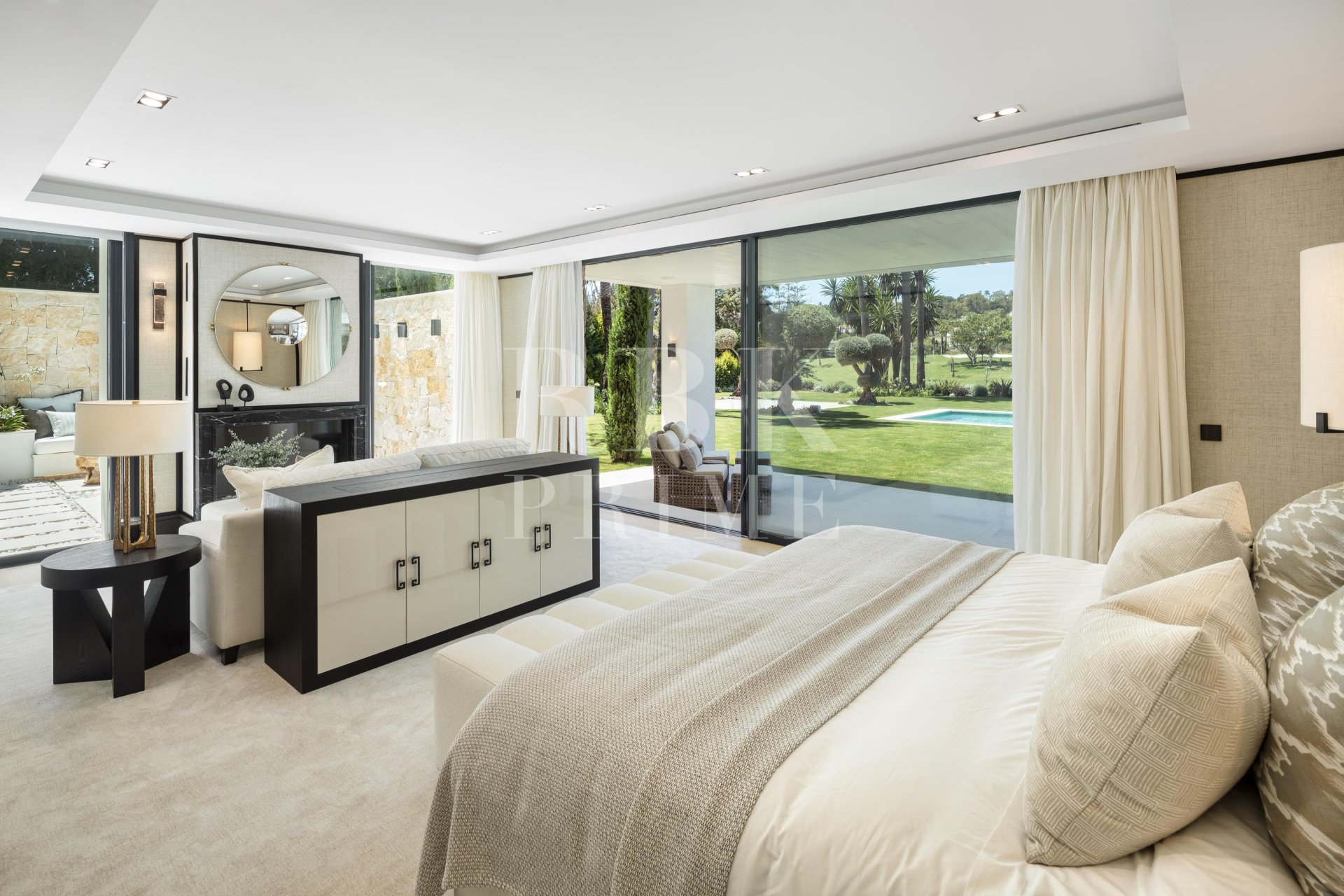 Reventa - Villa -
Malaga - Nueva Andalucía
