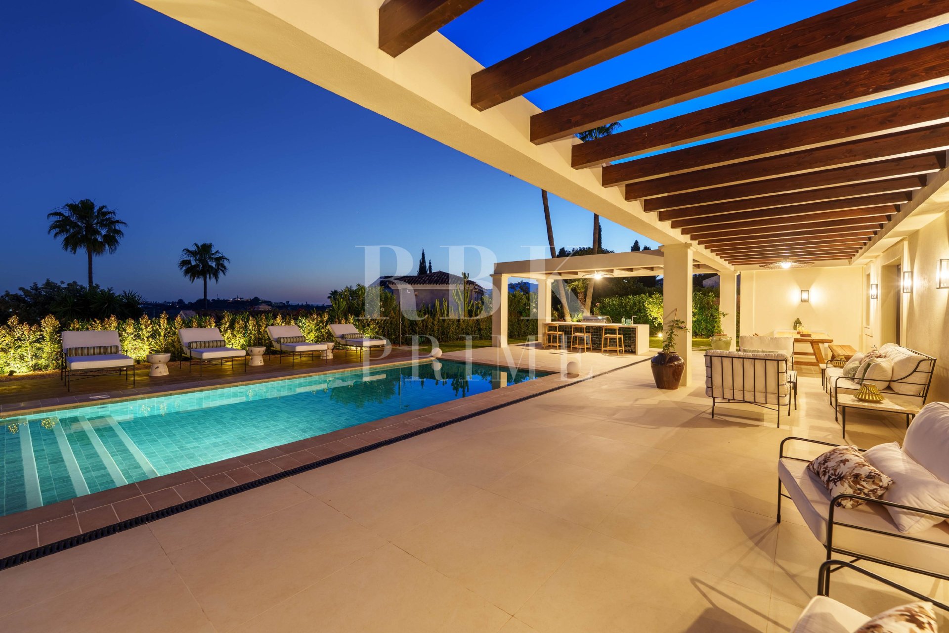 Reventa - Villa -
Malaga - Nueva Andalucía