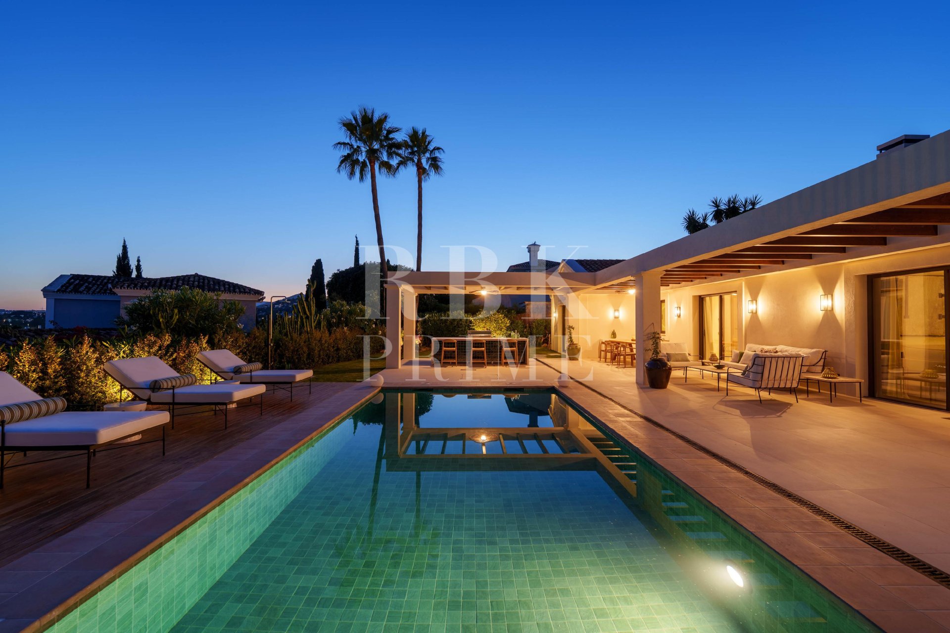 Reventa - Villa -
Malaga - Nueva Andalucía