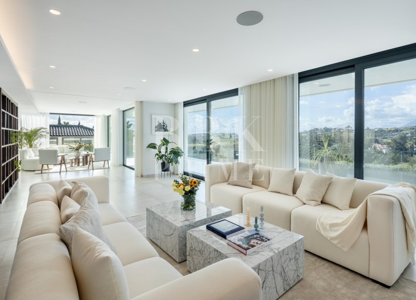 Reventa - Villa -
Malaga - Nueva Andalucía