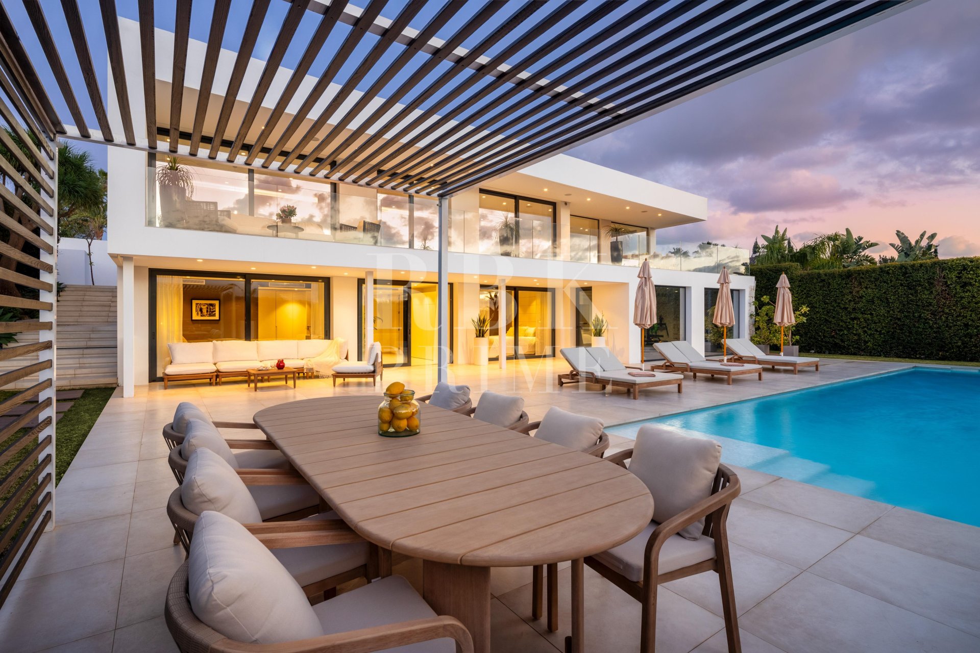 Reventa - Villa -
Malaga - Nueva Andalucía