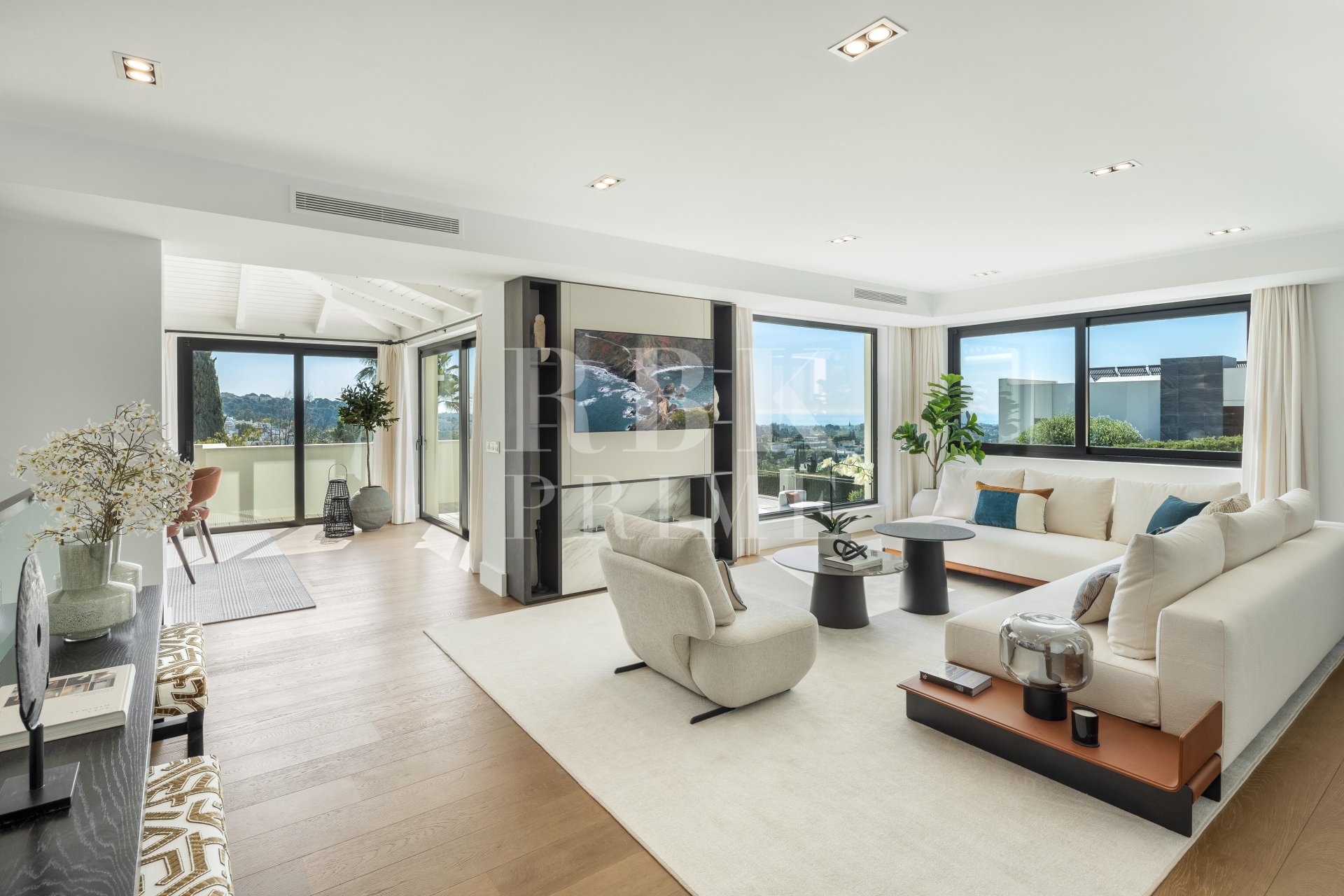 Reventa - Villa -
Malaga - Nueva Andalucía