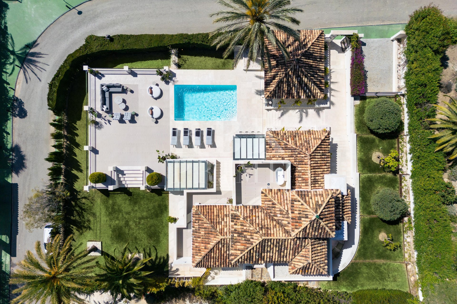 Reventa - Villa -
Malaga - Nueva Andalucía