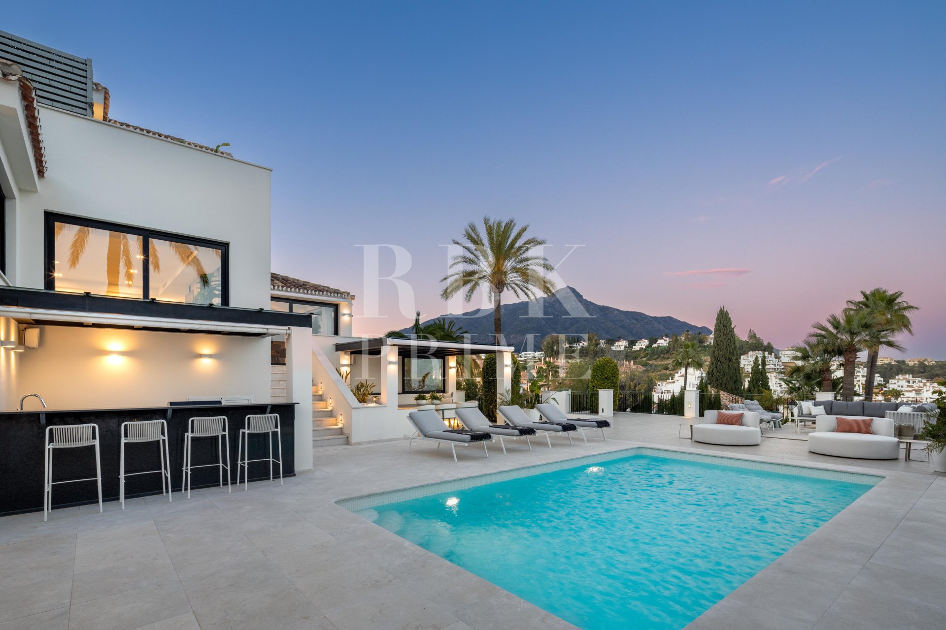 Reventa - Villa -
Malaga - Nueva Andalucía