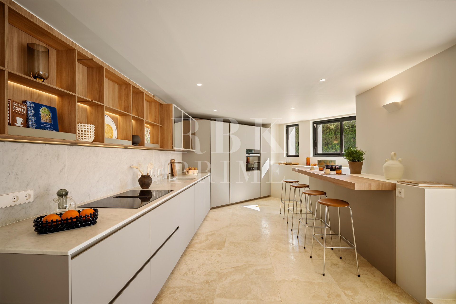 Reventa - Villa -
Malaga - Nueva Andalucía