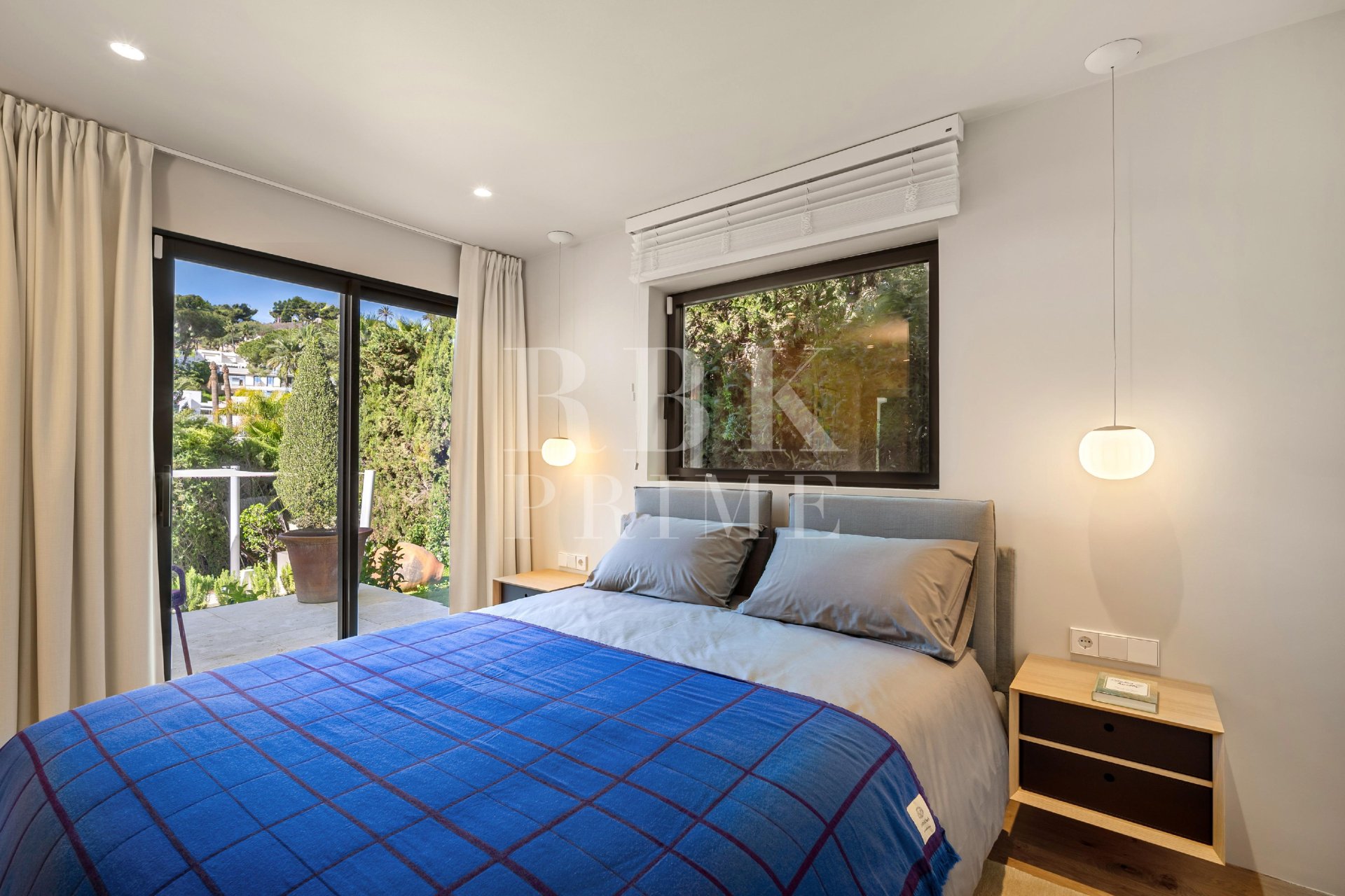 Reventa - Villa -
Malaga - Nueva Andalucía