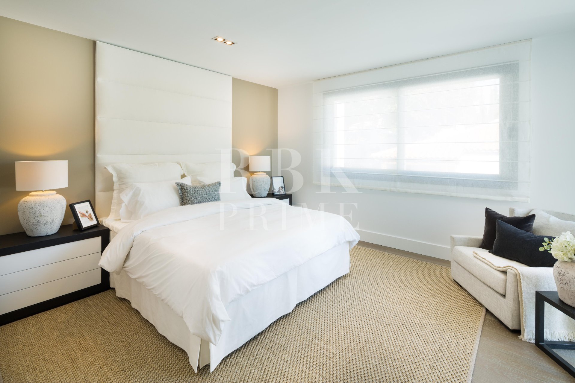 Reventa - Villa -
Malaga - Nueva Andalucía