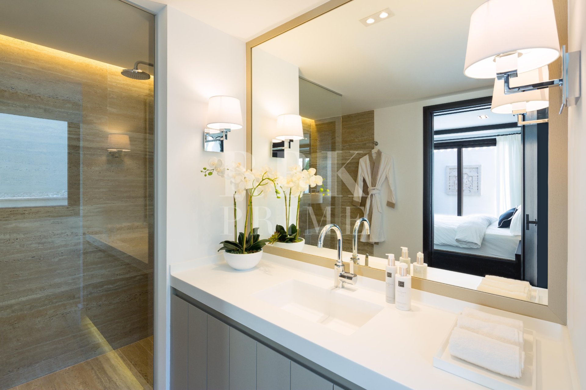 Reventa - Villa -
Malaga - Nueva Andalucía