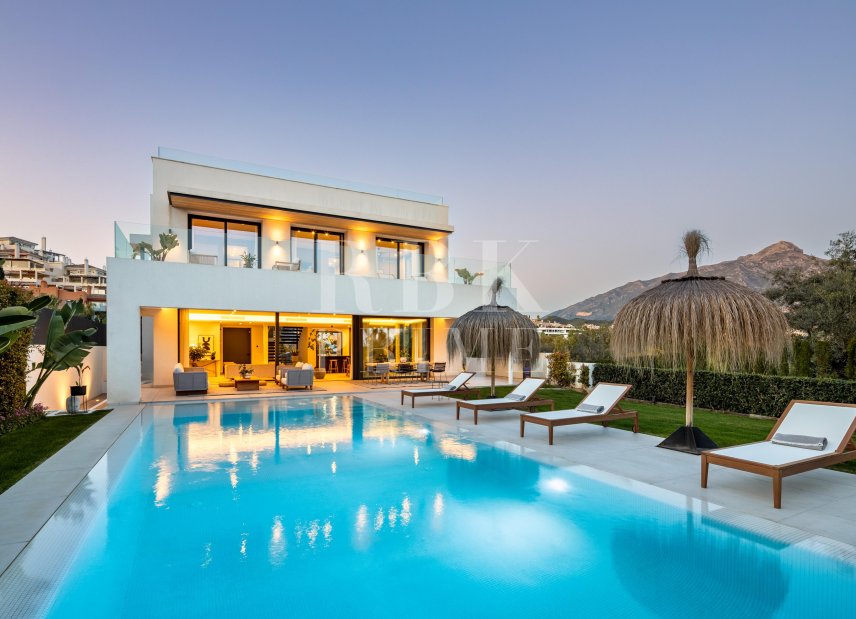 Reventa - Villa -
Malaga - Nueva Andalucía