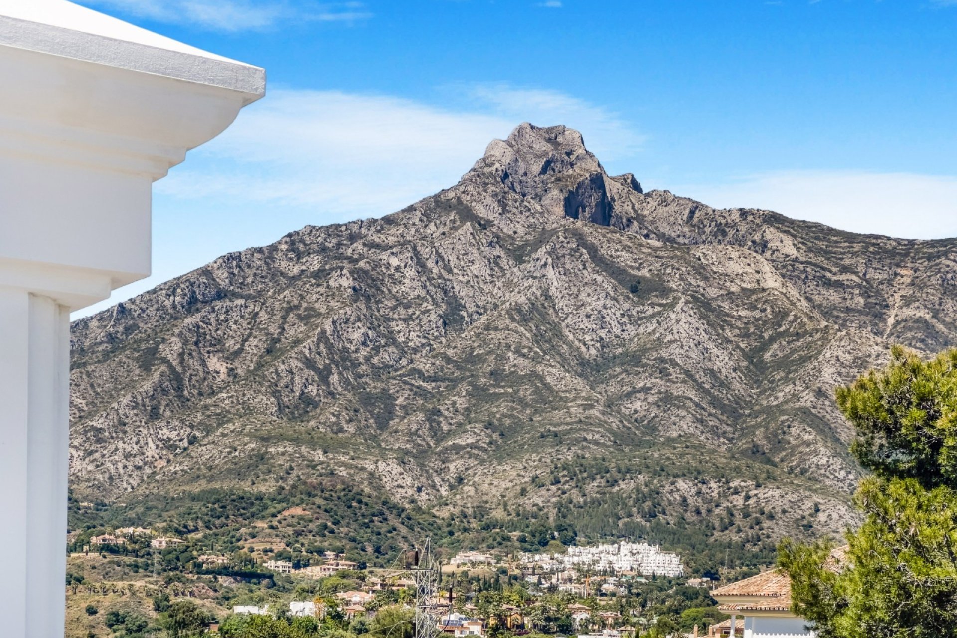 Reventa - Villa -
Marbella - Golden Mile