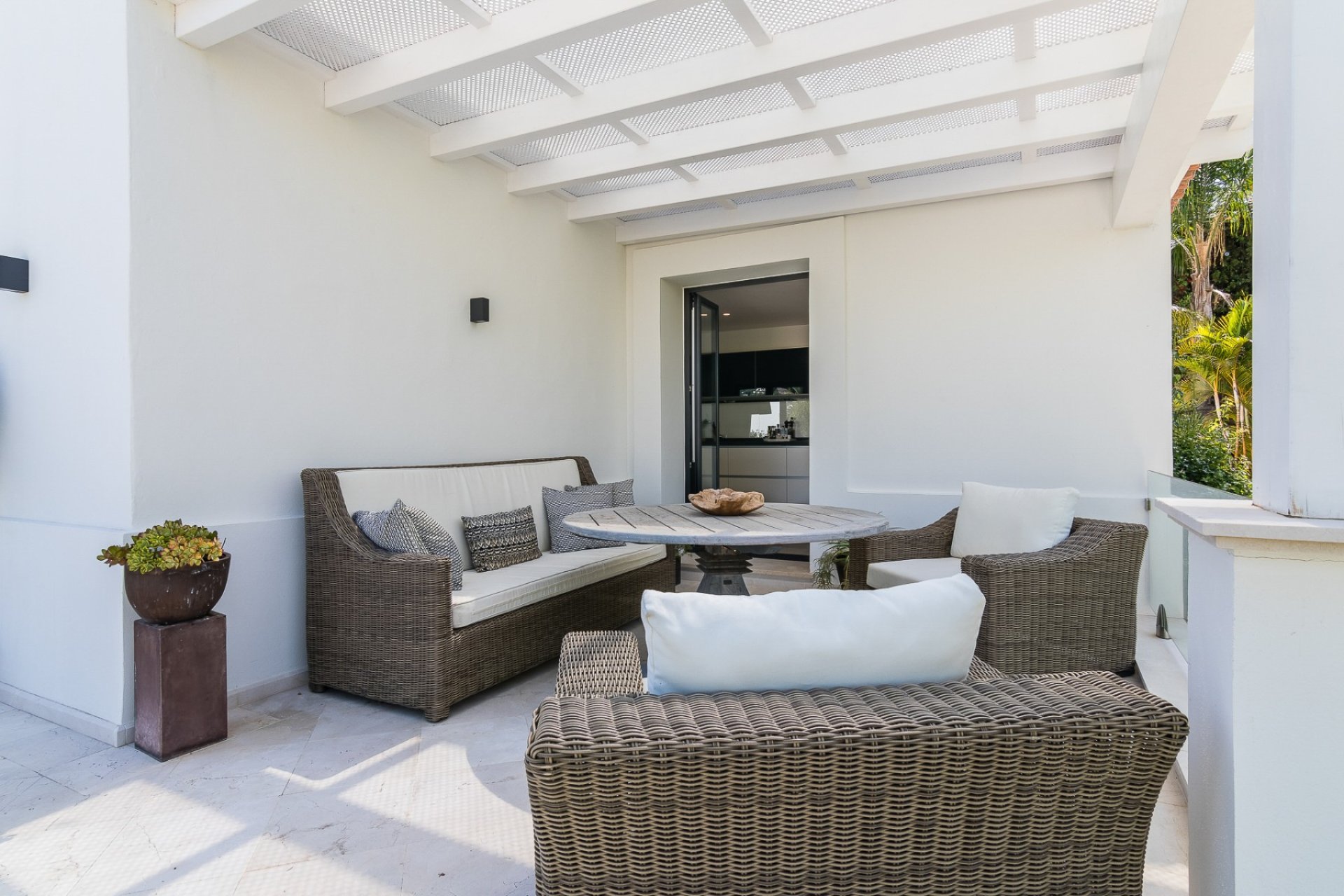 Reventa - Villa -
Marbella - Nueva Andalucía