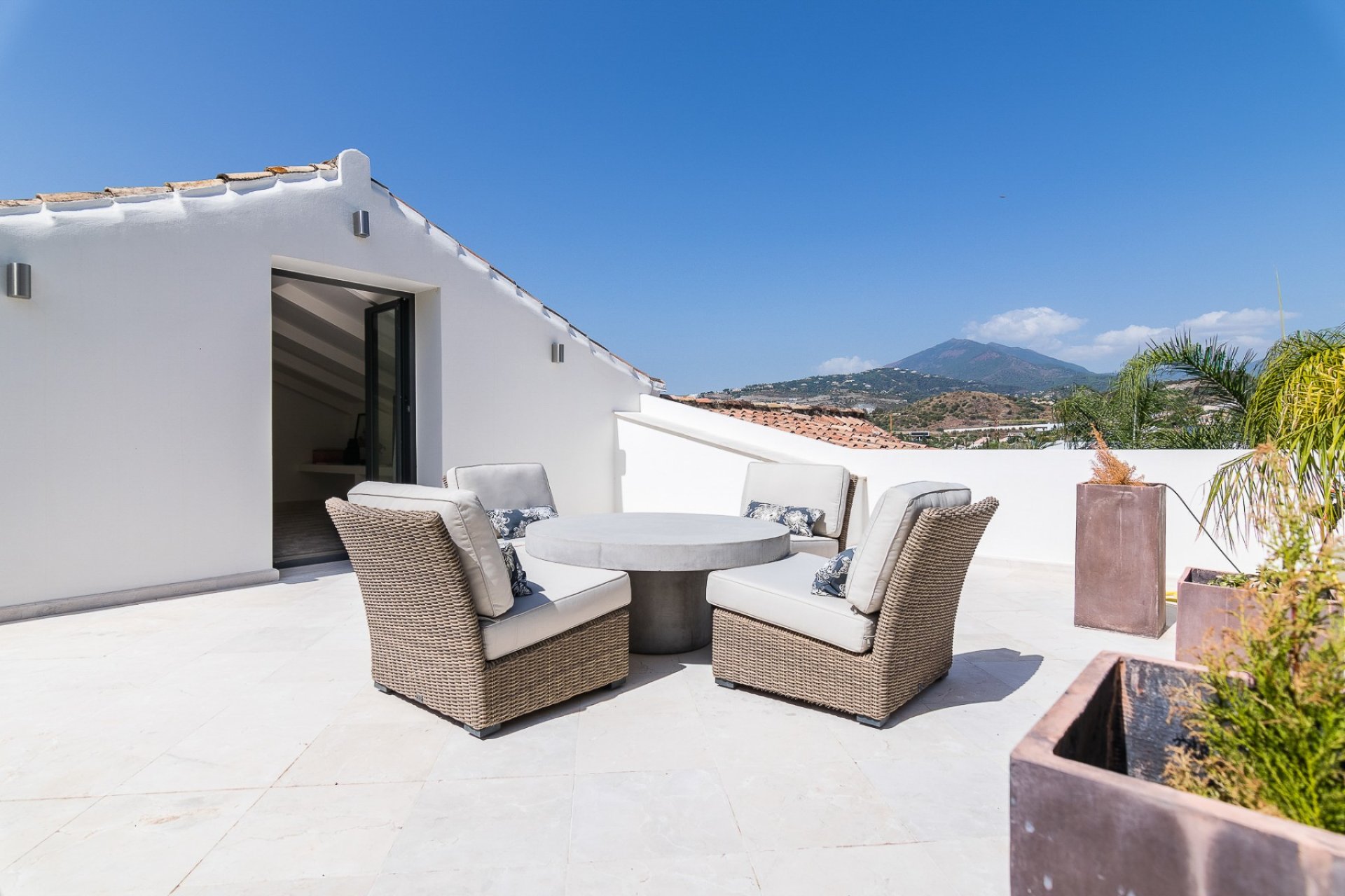Reventa - Villa -
Marbella - Nueva Andalucía
