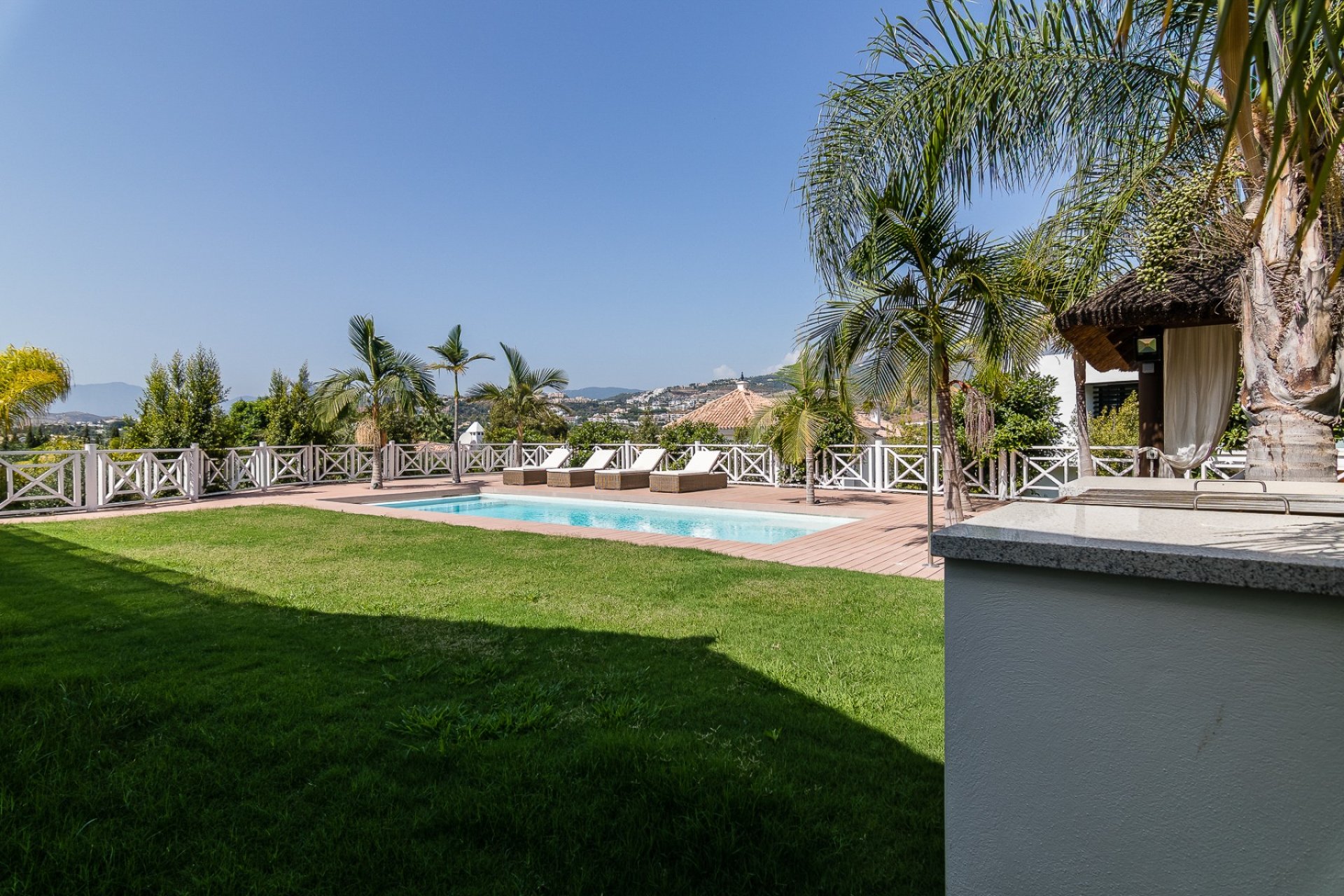 Reventa - Villa -
Marbella - Nueva Andalucía