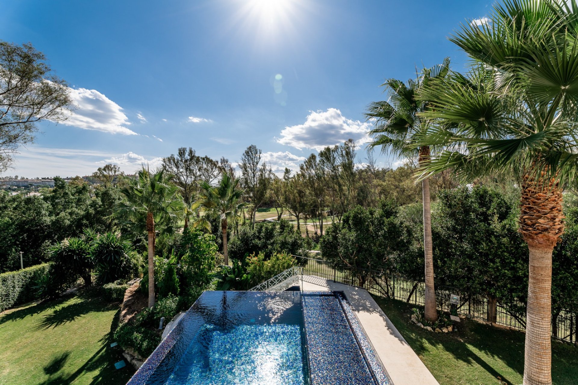 Reventa - Villa -
Marbella - Nueva Andalucía