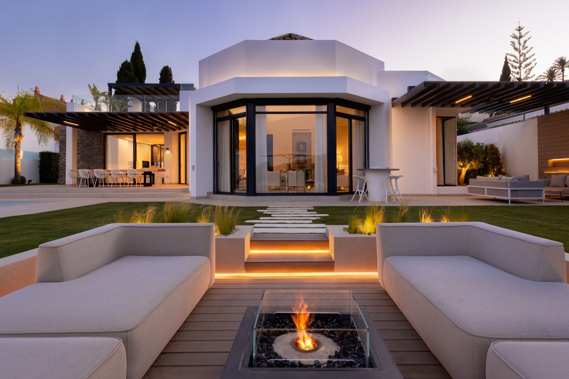 Reventa - Villa -
Marbella - Nueva Andalucía