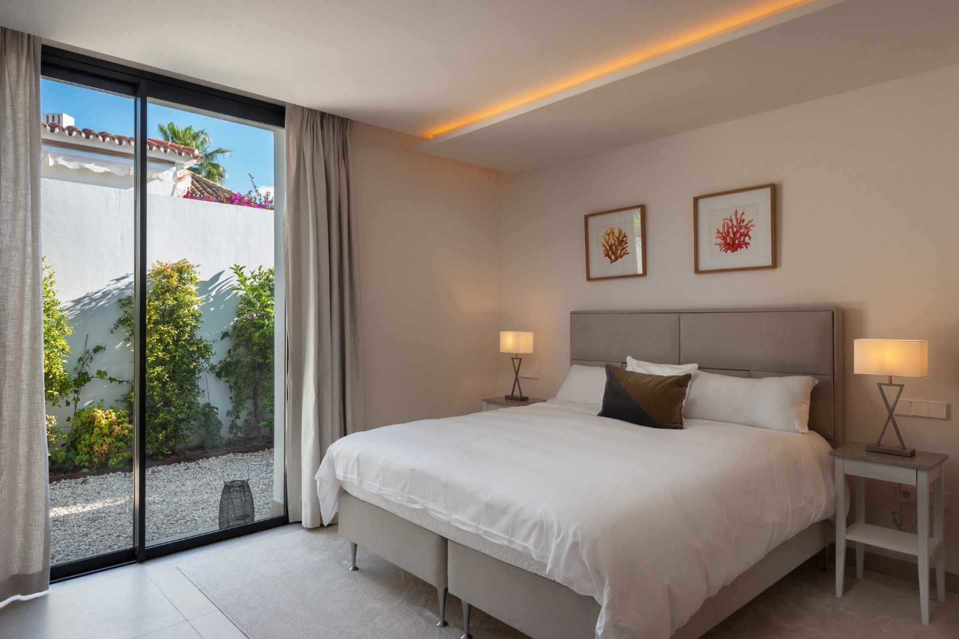 Reventa - Villa -
Marbella - Nueva Andalucía