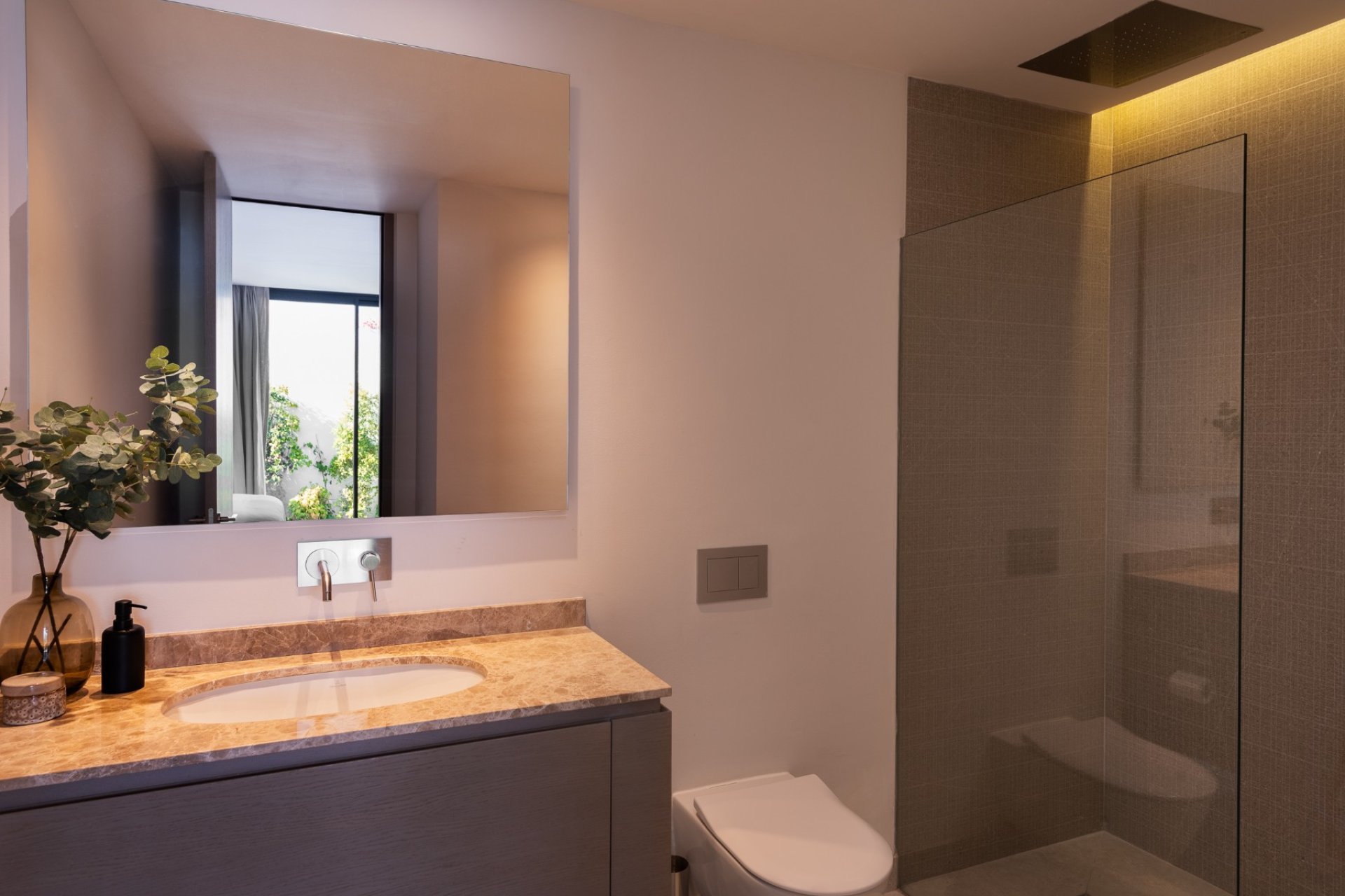 Reventa - Villa -
Marbella - Nueva Andalucía