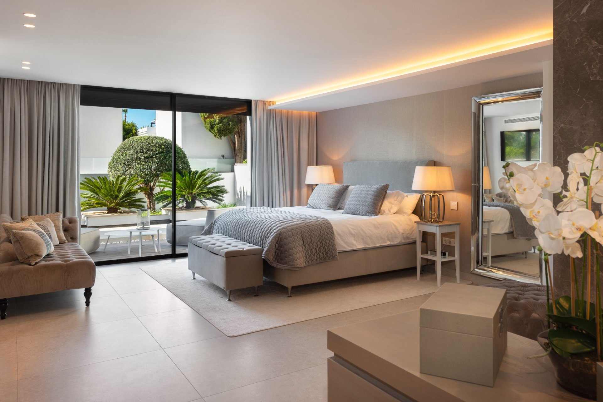 Reventa - Villa -
Marbella - Nueva Andalucía