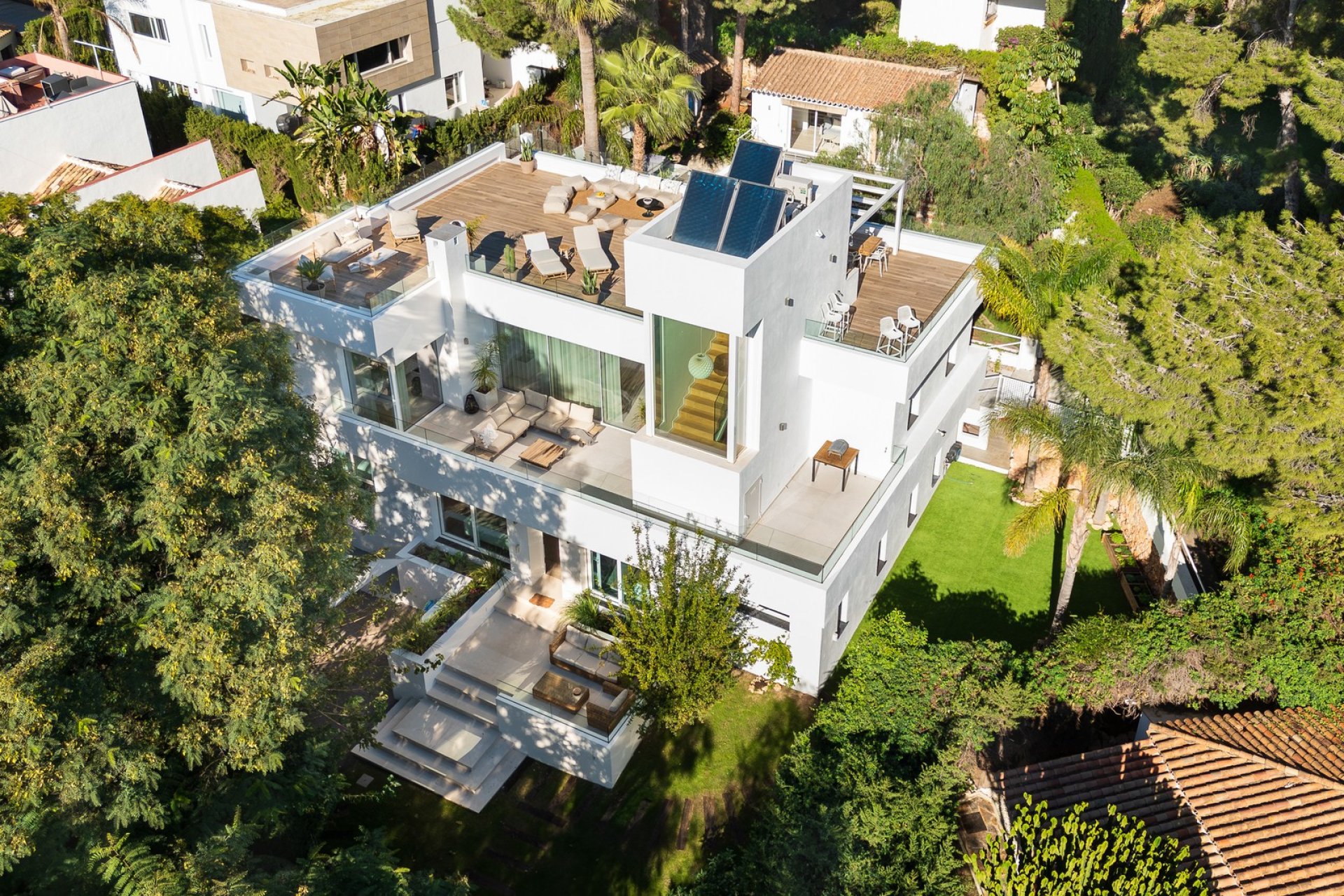 Reventa - Villa -
Marbella - Nueva Andalucía
