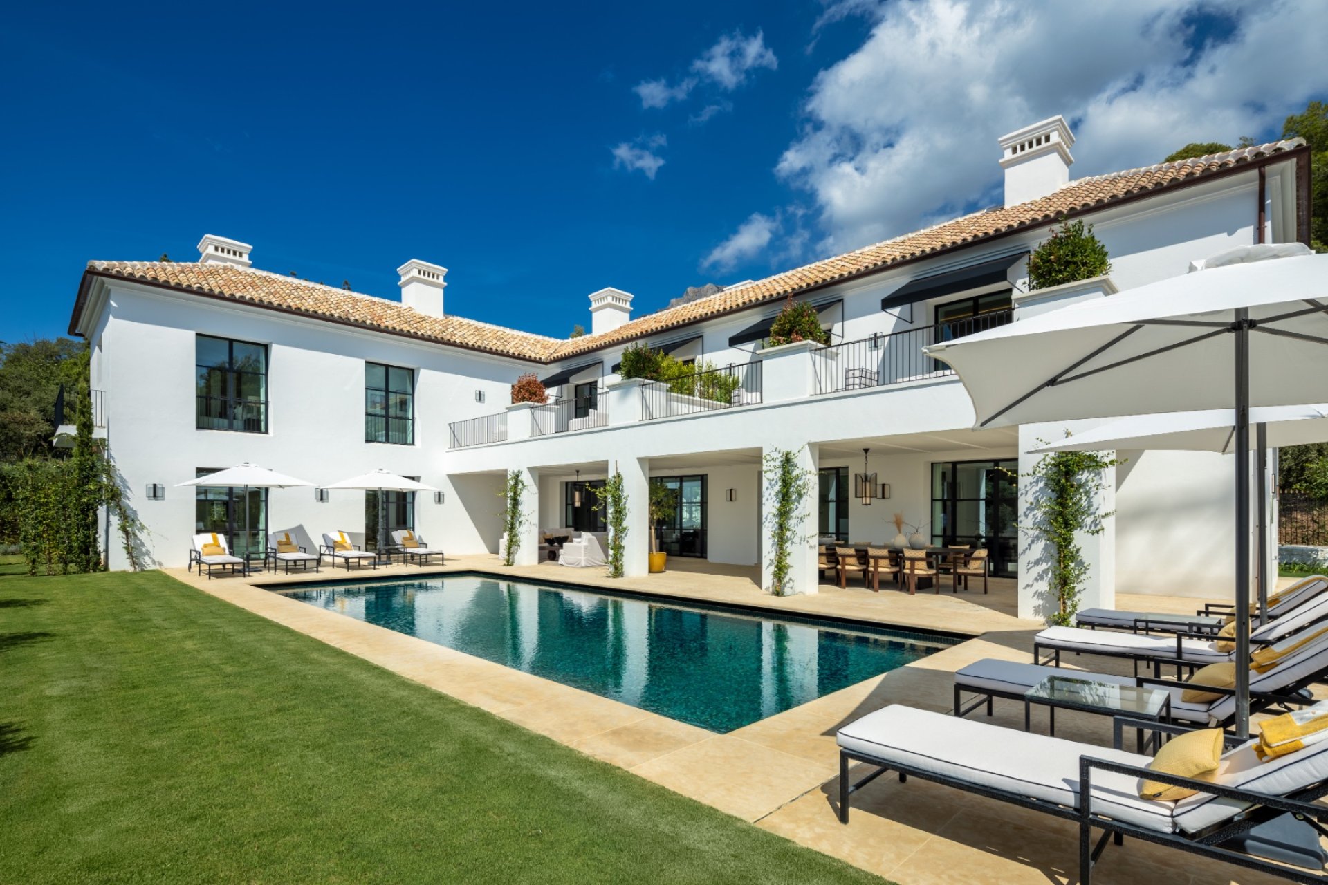 Reventa - Villa -
Marbella - Sierra Blanca