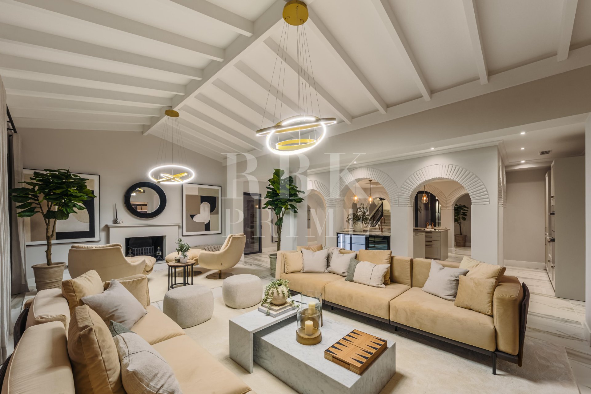 Reventa - Villa -
Marbella