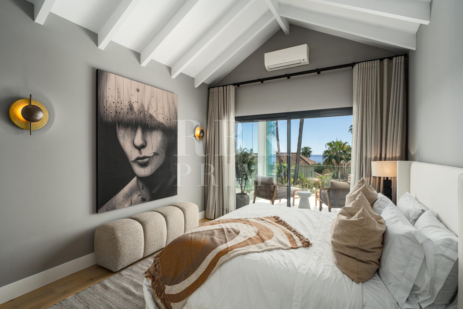 Reventa - Villa -
Marbella