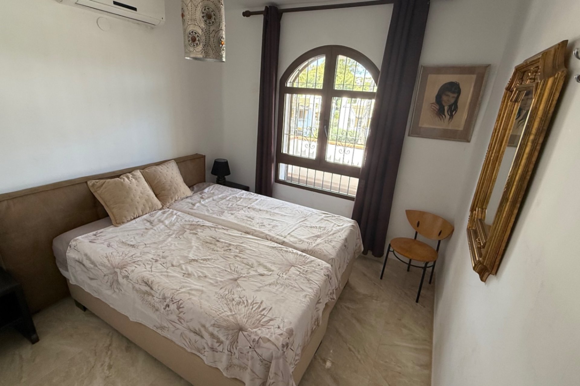 Reventa - Villa -
Orihuela - Costa Blanca