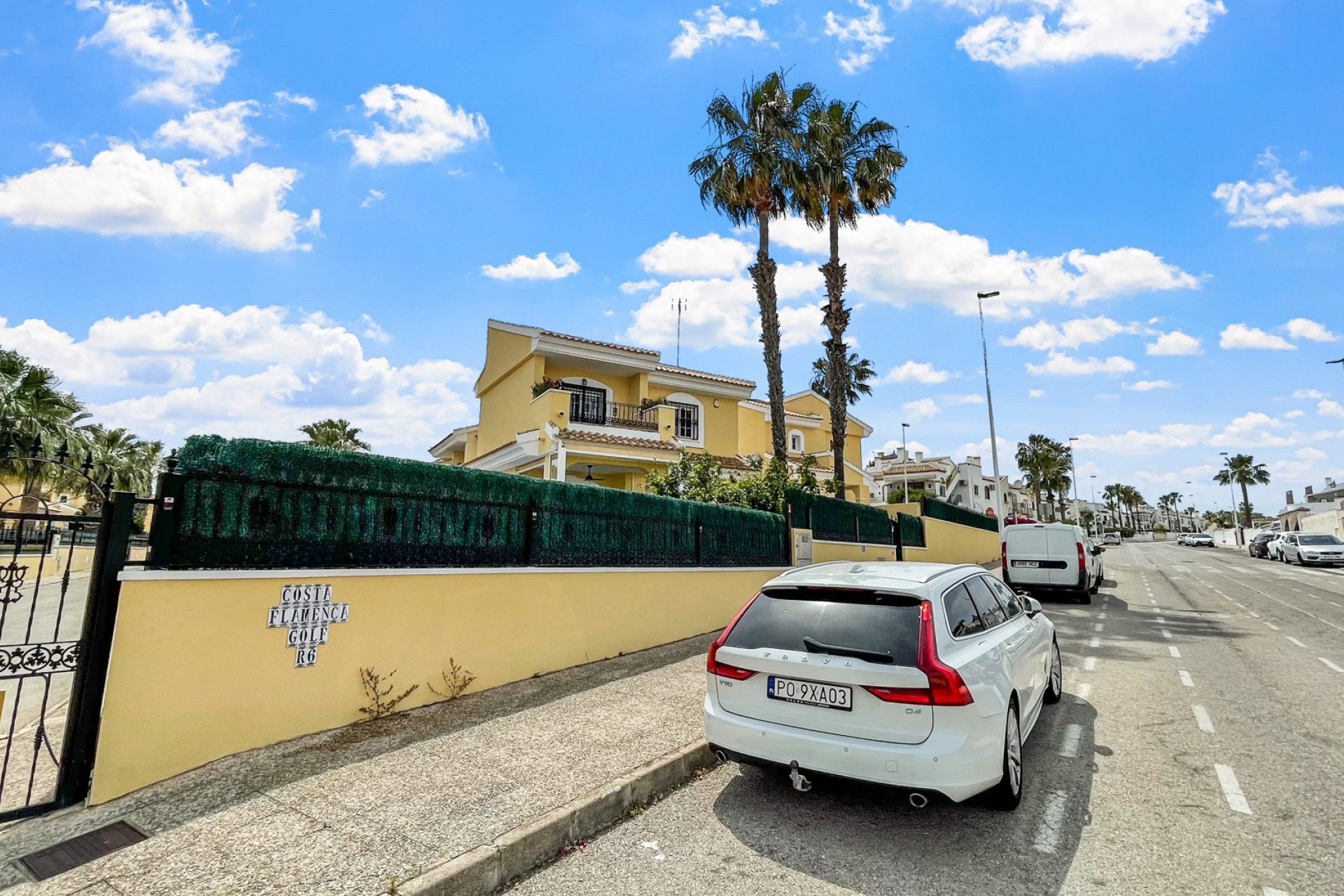 Reventa - Villa -
Orihuela Costa - Los Dolses