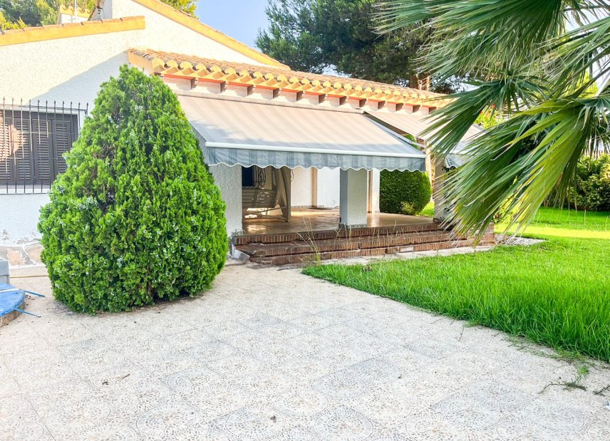Reventa - Villa -
Orihuela Costa - Punta Prima