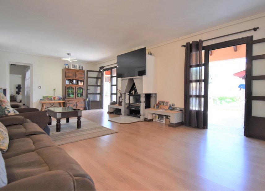 Reventa - Villa -
Orihuela Costa - Villamartín