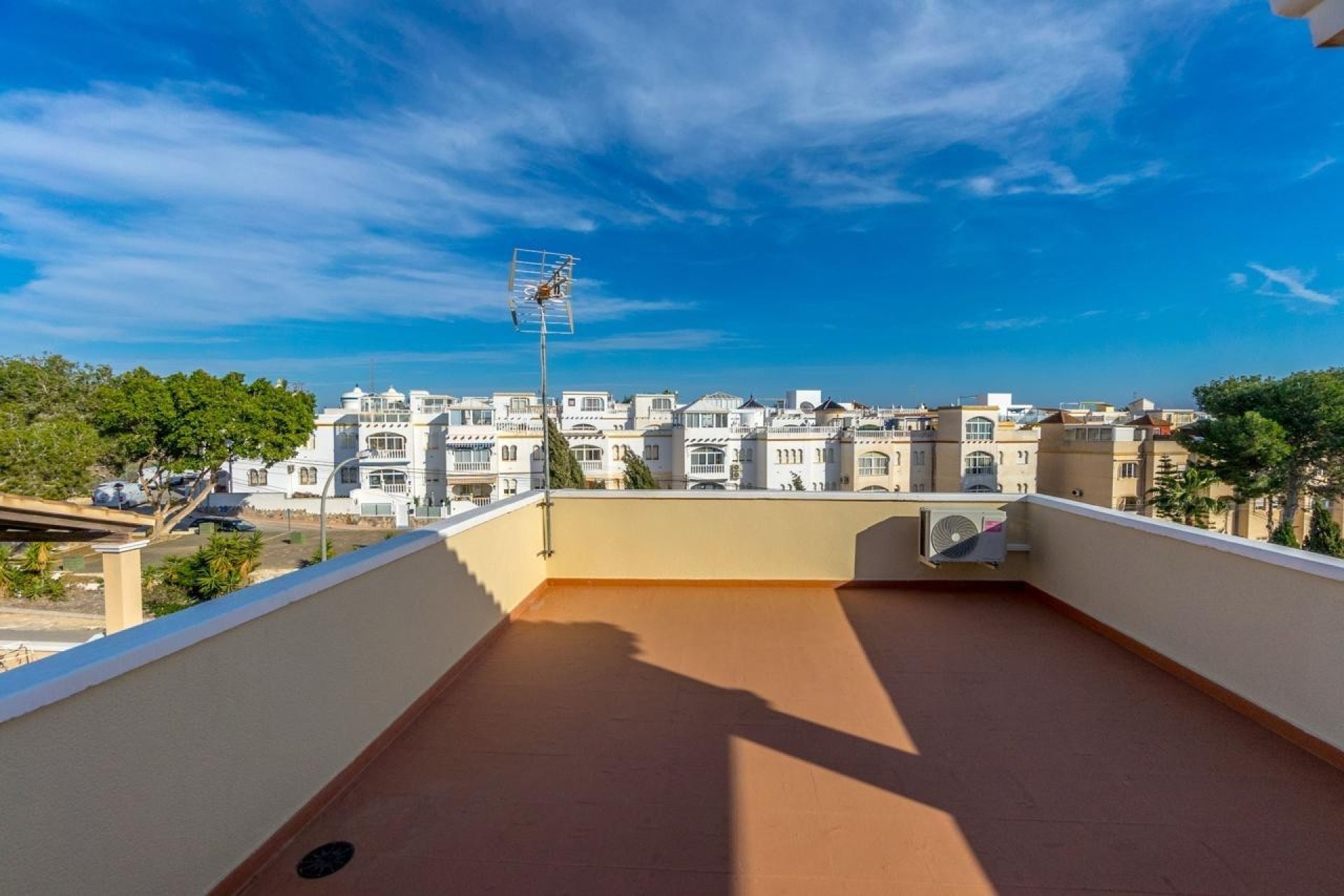 Reventa - Villa -
Orihuela Costa - Villamartín