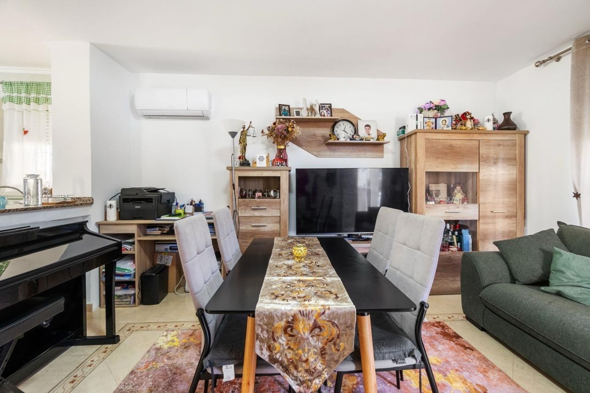 Reventa - Villa -
Orihuela Costa - Villamartín