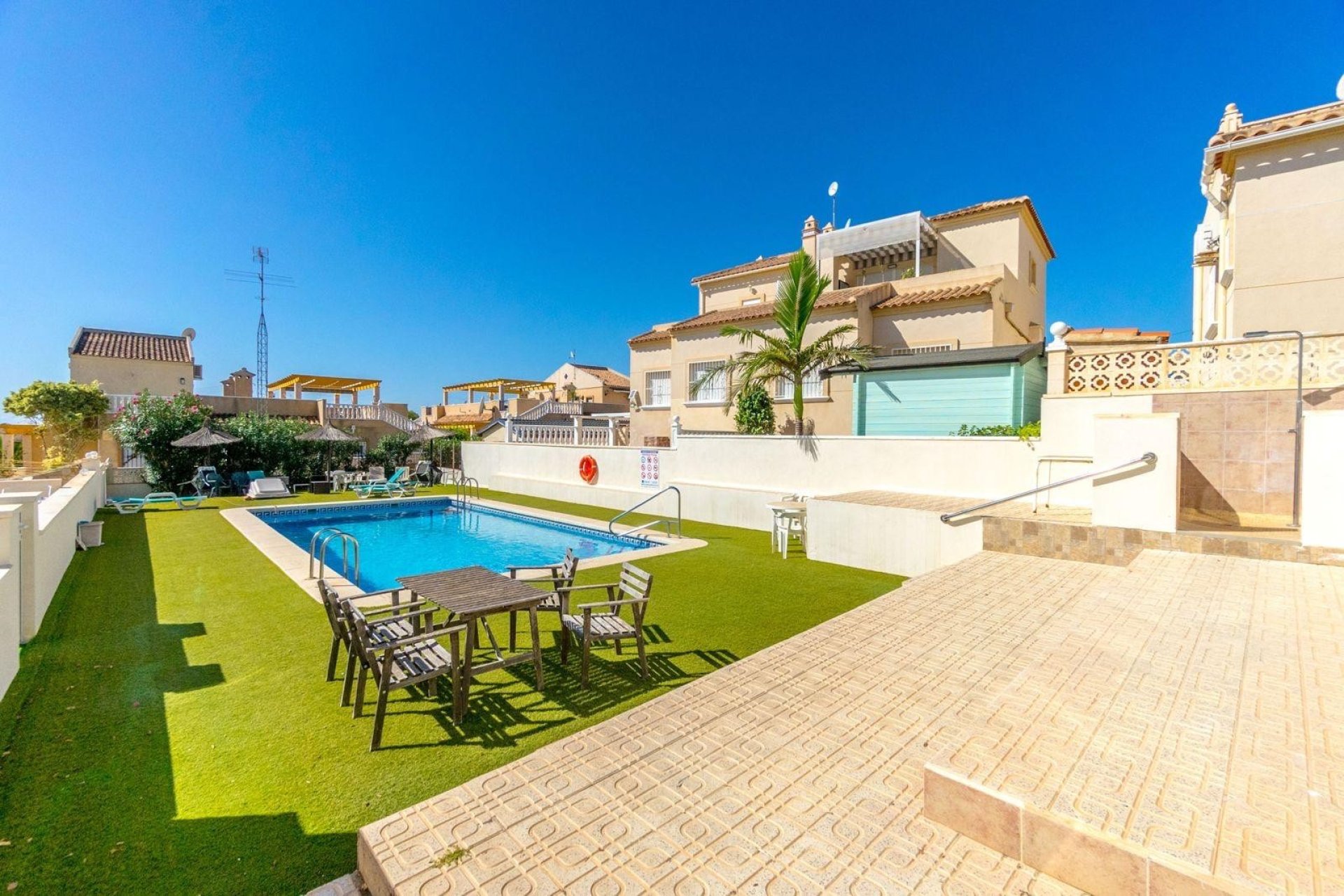 Reventa - Villa -
Orihuela Costa - Villamartín