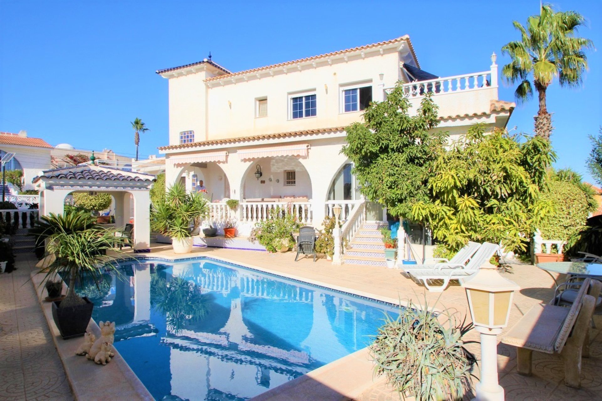 Reventa - Villa -
Orihuela Costa - Villamartín