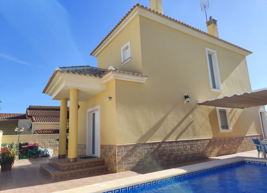 Reventa - Villa -
San Fulgencio - La Marina