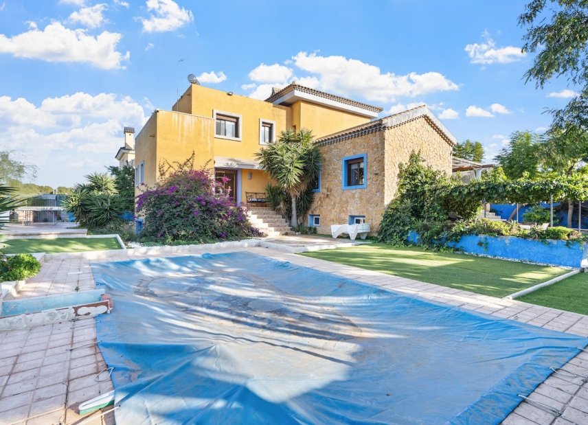 Reventa - Villa -
Santa Pola - El Poble Llevanti