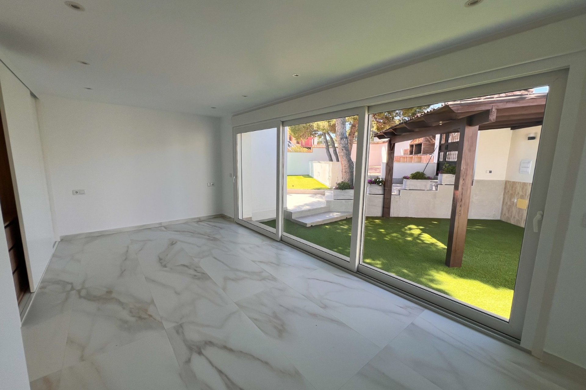 Reventa - Villa -
Torrevieja - Los Balcones