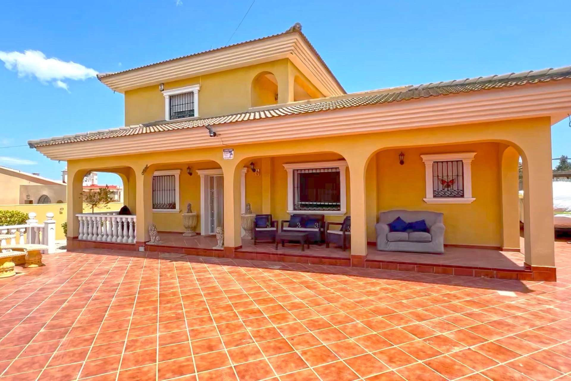 Reventa - Villa -
Torrevieja - Los Balcones