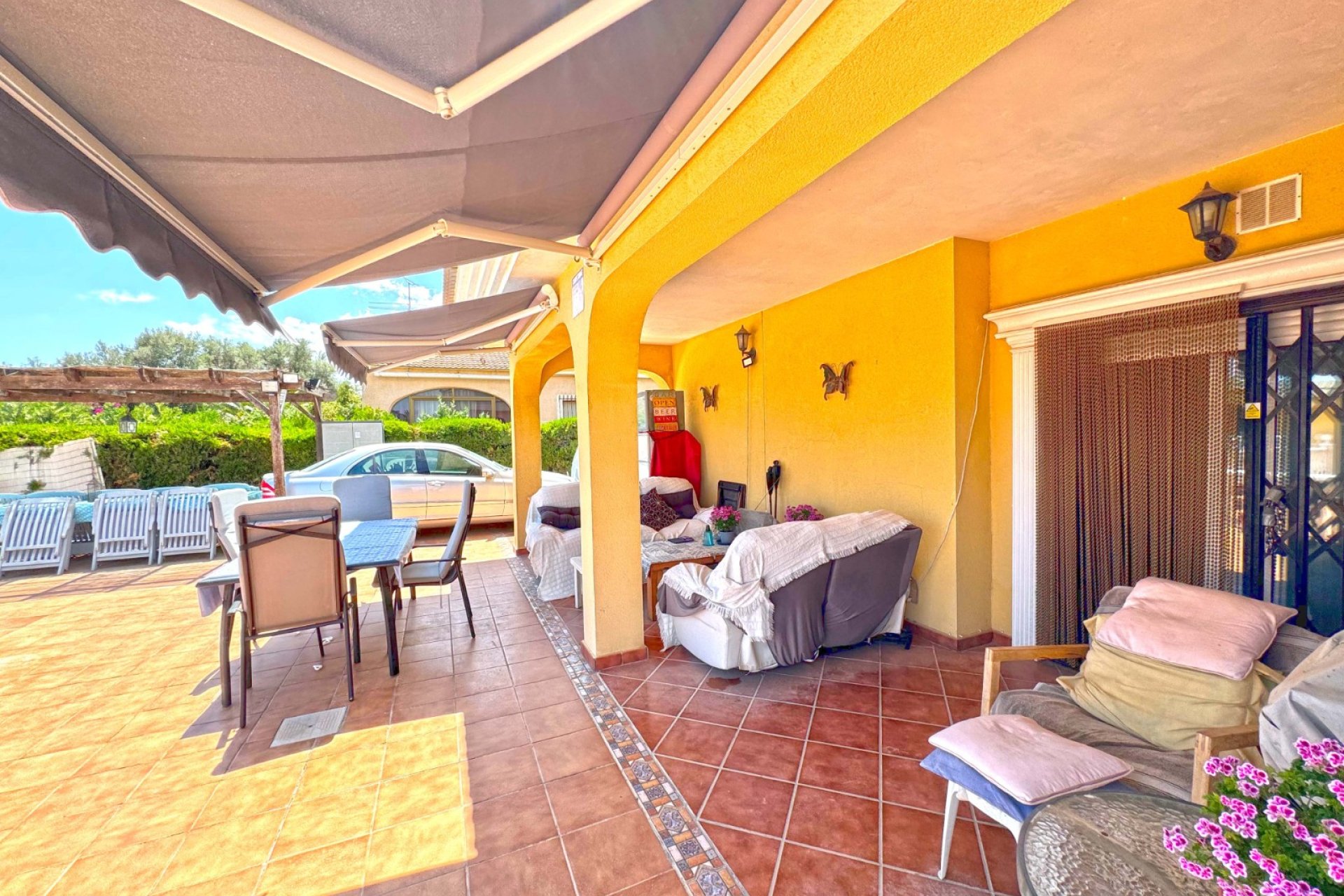Reventa - Villa -
Torrevieja - Los Balcones