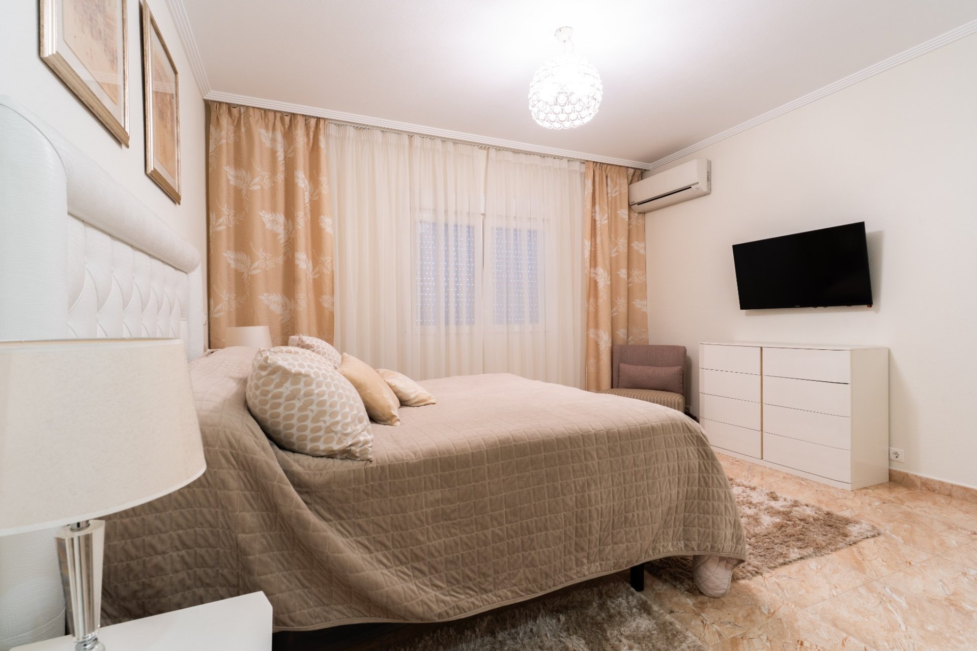 Reventa - Villa -
Torrevieja - Los Balcones