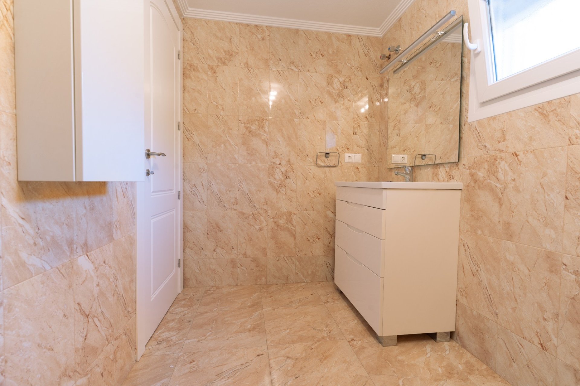 Reventa - Villa -
Torrevieja - Los Balcones
