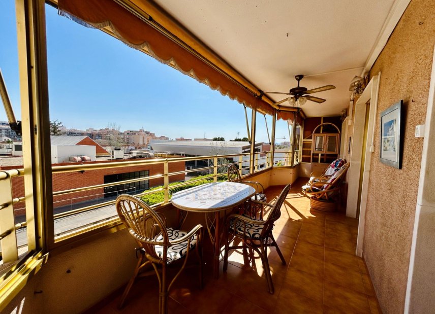 Videresalg - apartment -
Santa Pola - Puerto