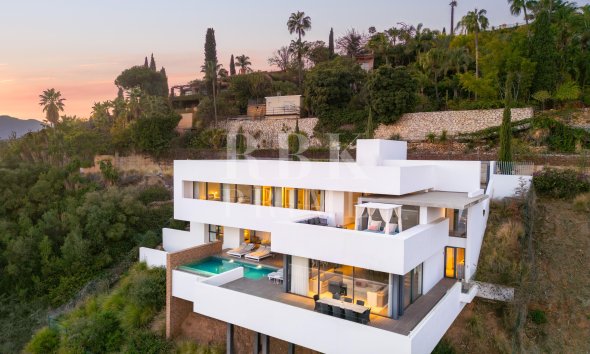 Villa - Gensalg - Malaga -
                Benahavís
